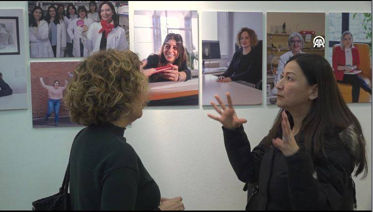 ODTÜ'de ‘Cumhuriyetin 101. yılında 101 kadın fotoğrafı’ temalı sergi - Resim: 10